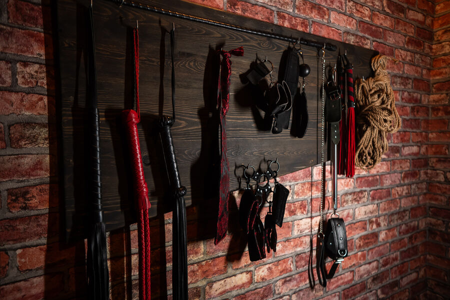 Kink and BDSM in the Swinging Lifestyle: Where Sexual Adventure Meets Empowerment
